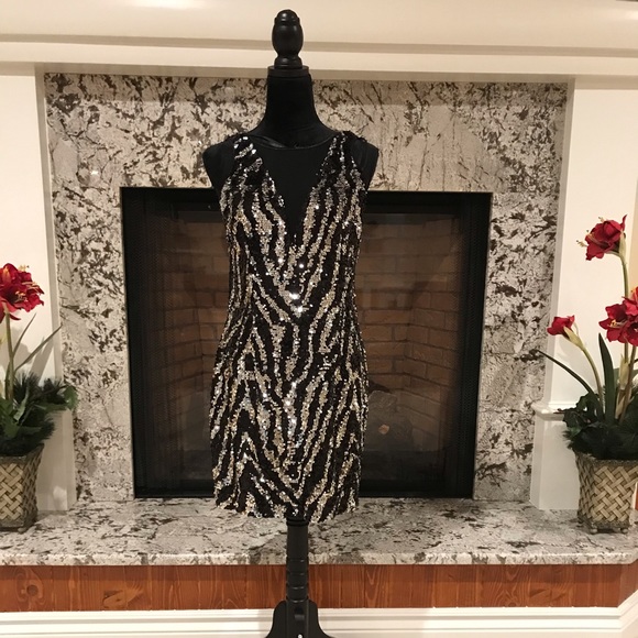 💋SEQUENCE Dress NEW.  Size 13/14 - Picture 3 of 7